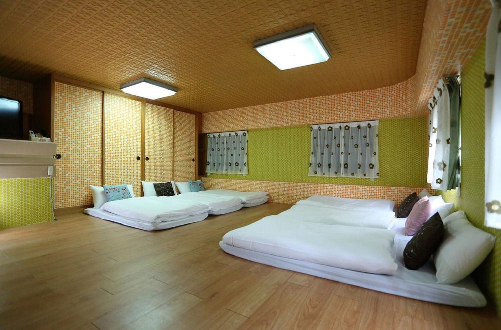 New York B&B เมืองฮวาเหลียน ภายนอก รูปภาพ